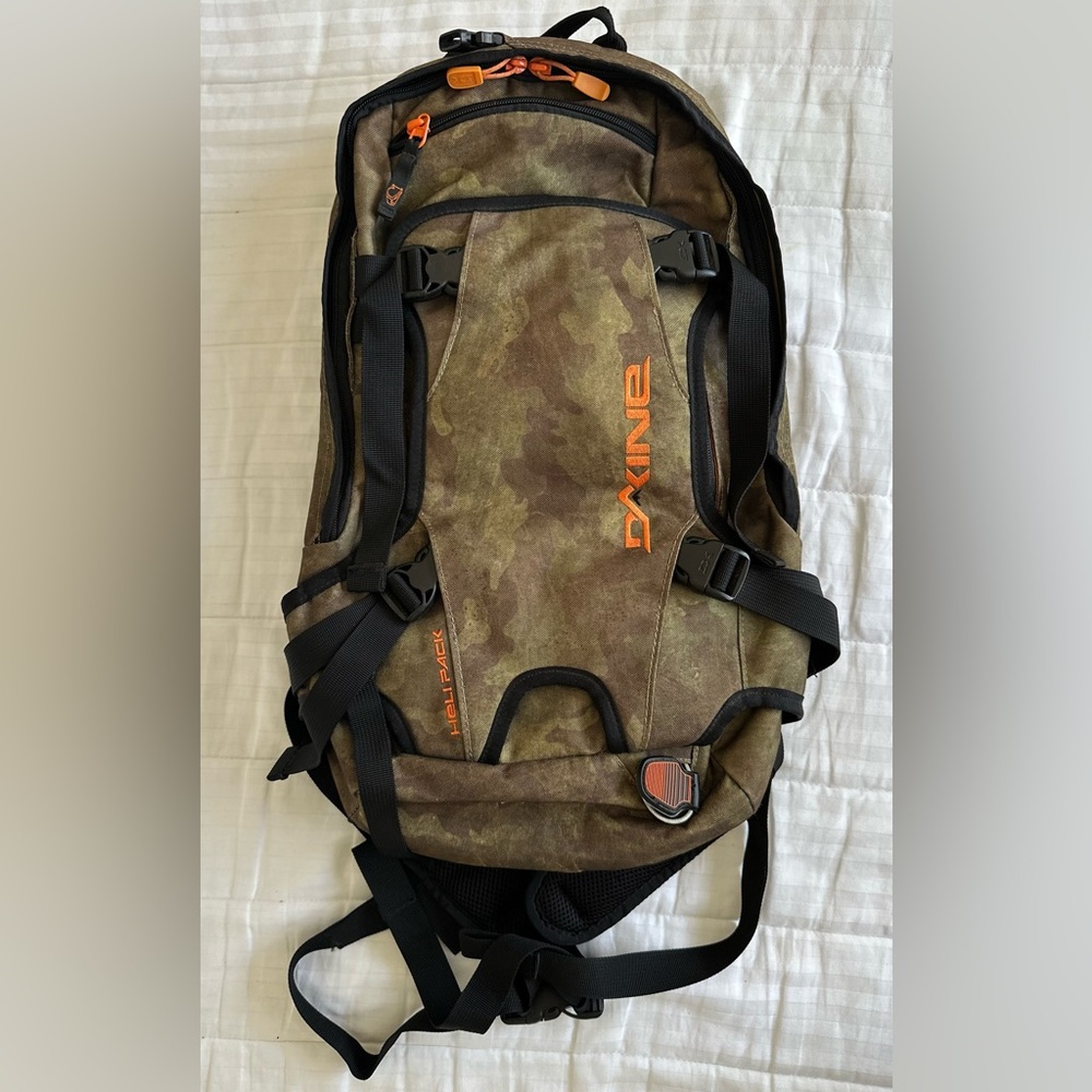 DAKINE Heli Pack 12L Backpack Low Profile Hydration Laptop Sleeve